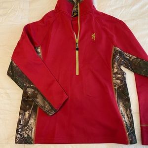 Women’s Browning pull over